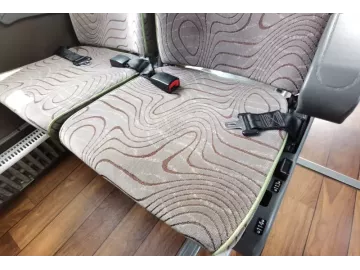 Van Hool T915 Acron