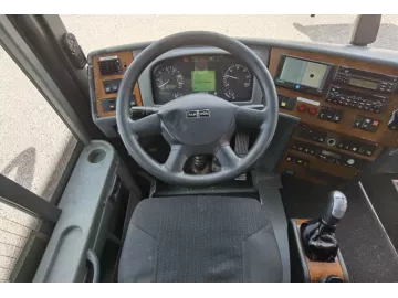 Van Hool T915 Acron