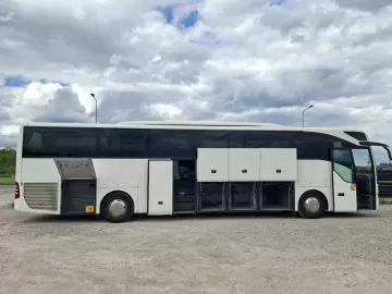 Mercedes-Benz tourismo RHD-M